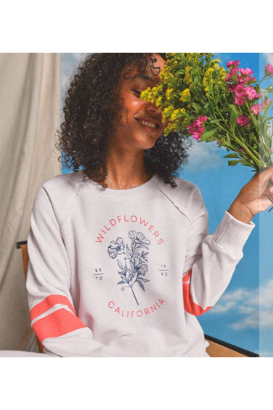 Wildflowers Raglan Sweatshirt in Oyster