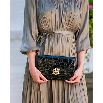 Bryn Clutch-Black Patent