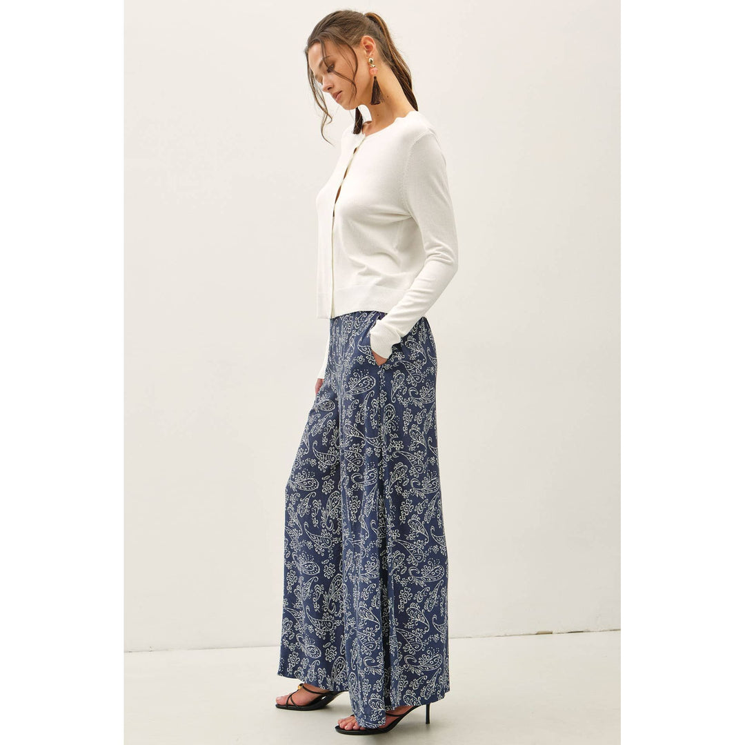 Essential Cardigan-Ivory