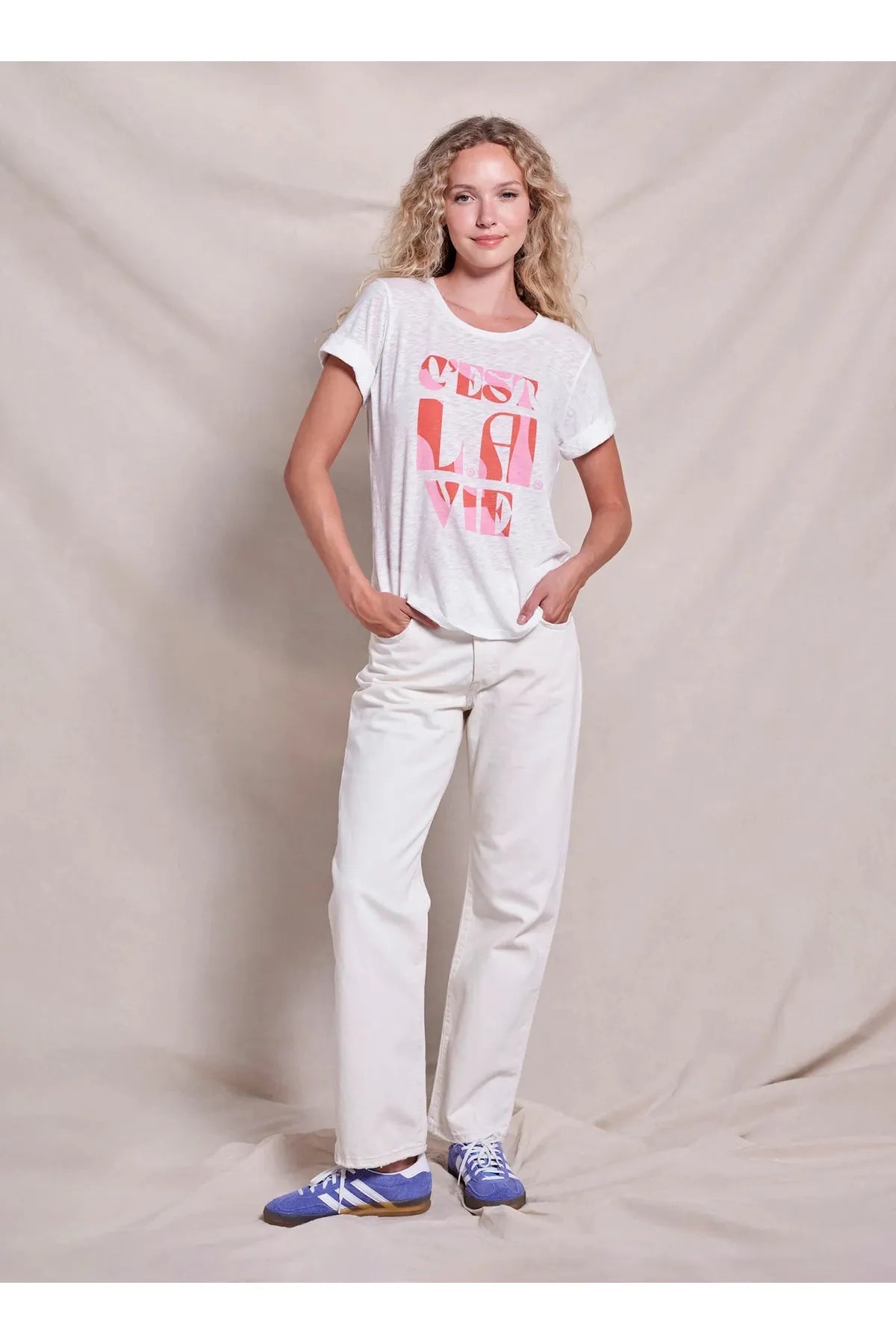 C’est La Vie Tee in white