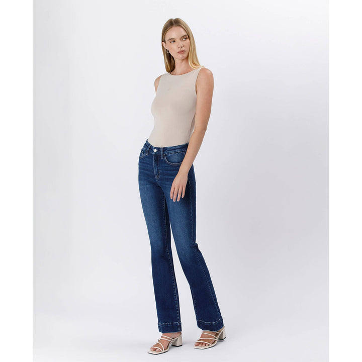 High rise trouser denim dark blue flare jeans with classic five-pocket design and rolled cuffs in denim fabric